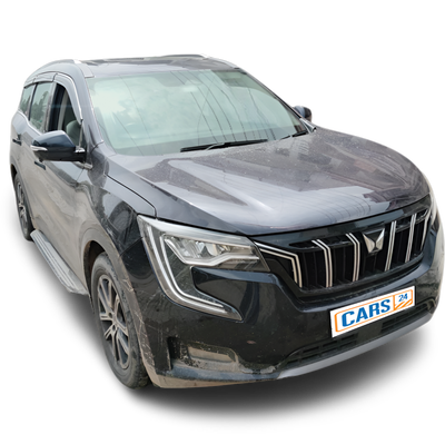 Mahindra XUV700-img